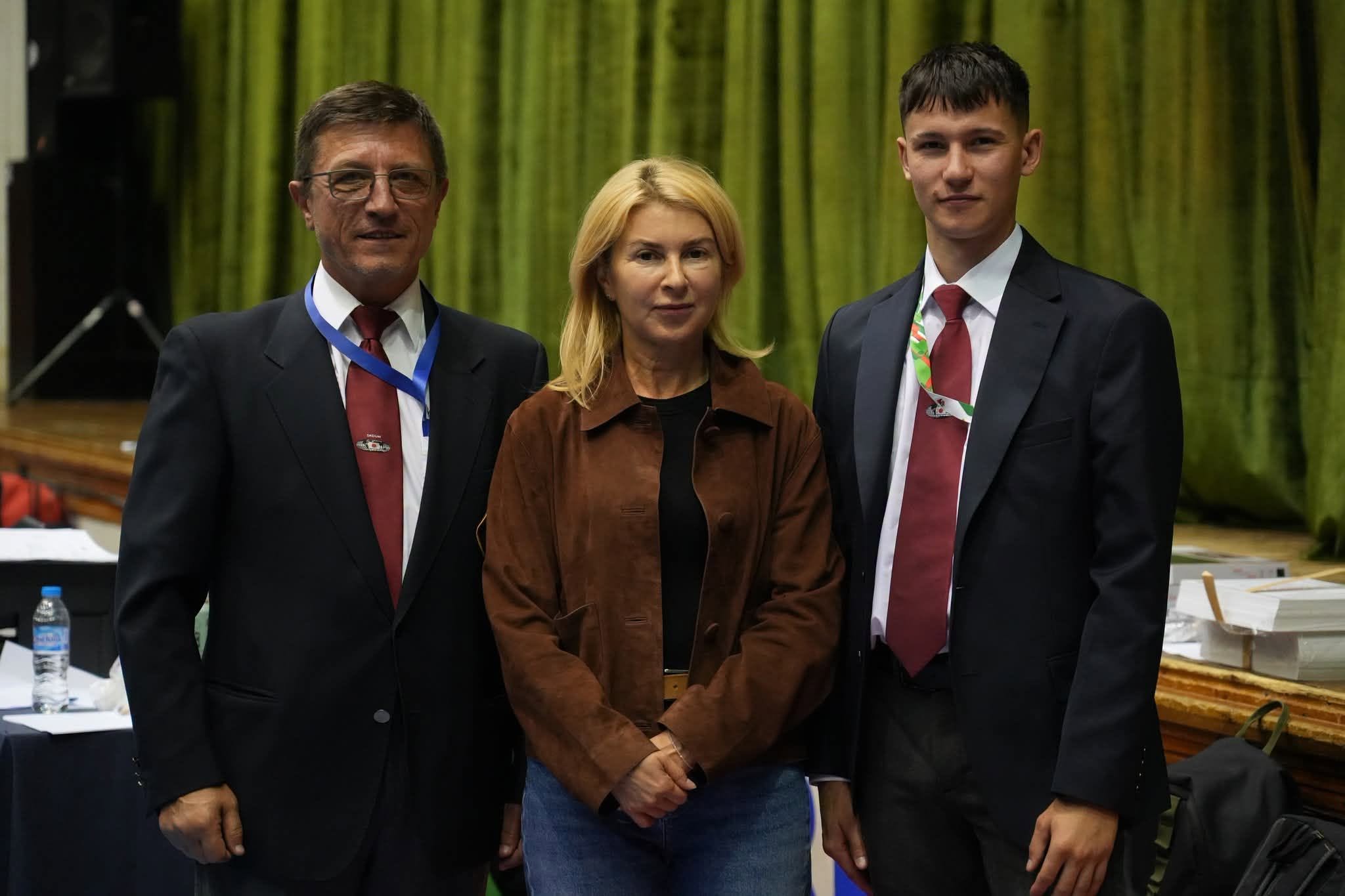 Гордеем се с Дамян Ройбов — от ученик до пример в каратето